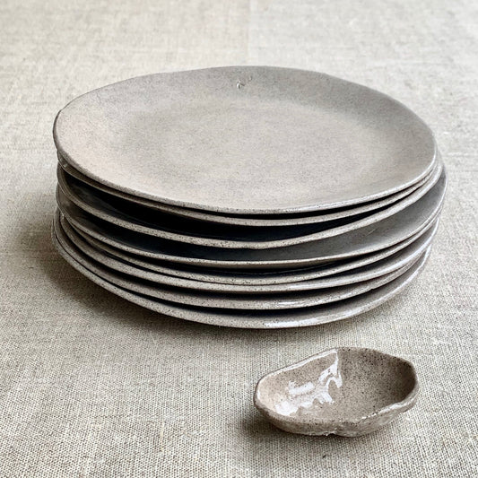 Grey stoneware – ROOTFOLK