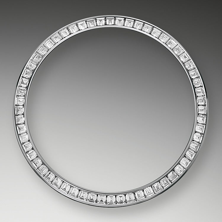 Diamond-Set Bezel