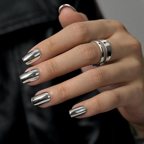 Black Heavy Metal and Shiny Nails for Elegant Classy Black Nail Designs