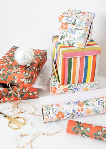 holiday wrapping image