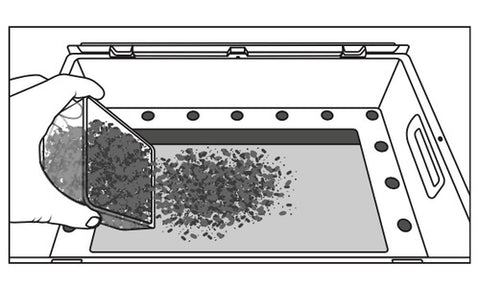 OFERA Mehlwürmer züchten, Befüllen des Käfer-Areals