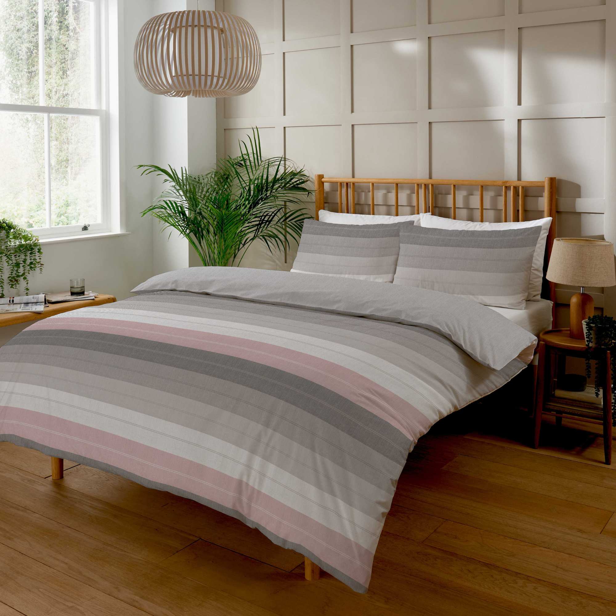 Lewis’s Azure Duvet Set - Pink - King  | TJ Hughes