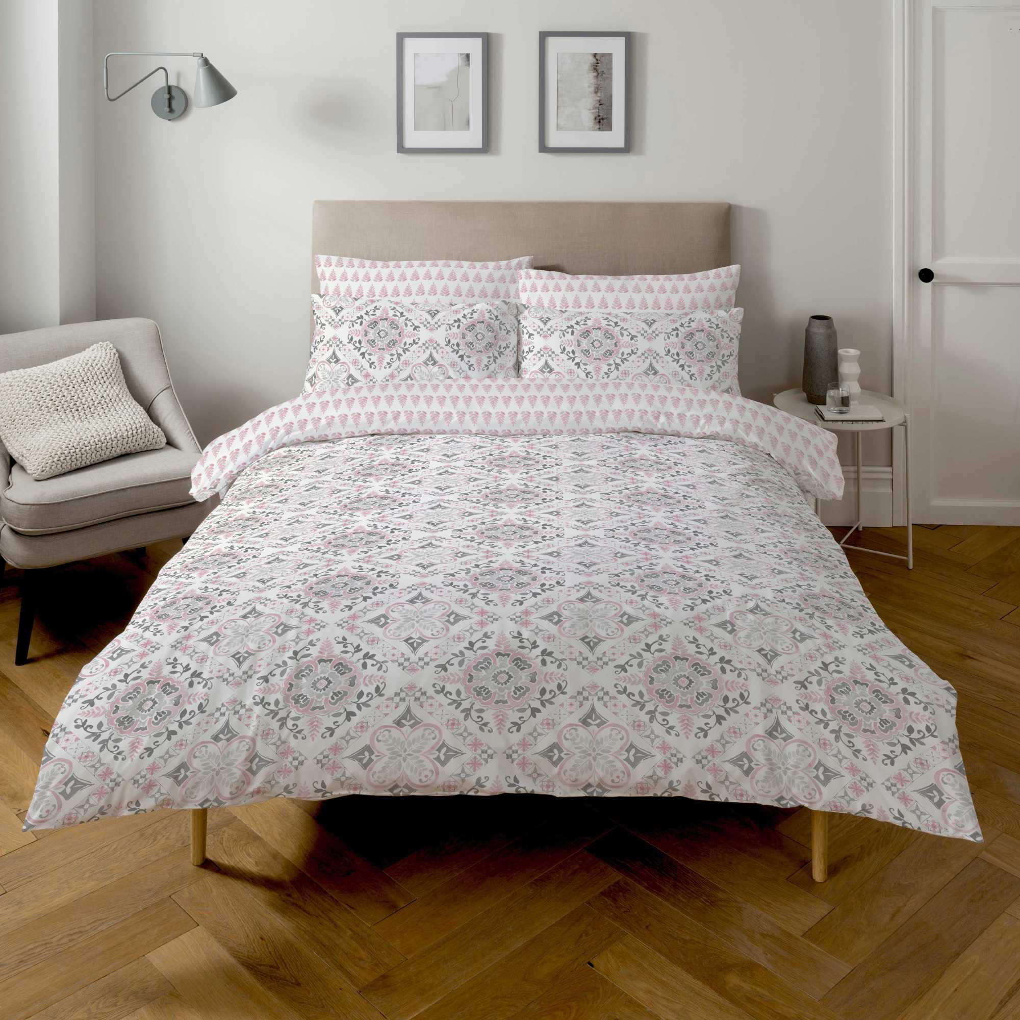 Lewis’s Flavia Duvet Set - Pink/Grey - Double  | TJ Hughes Pink