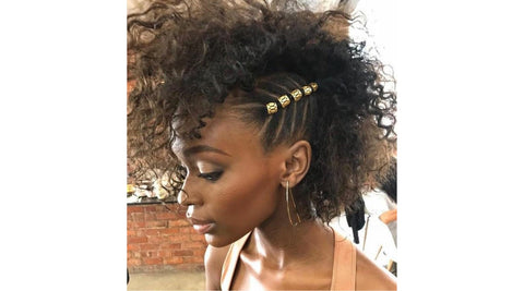 coiffure afro et accessoire par saison des pluies marques de produits pour cheveux afros naturels