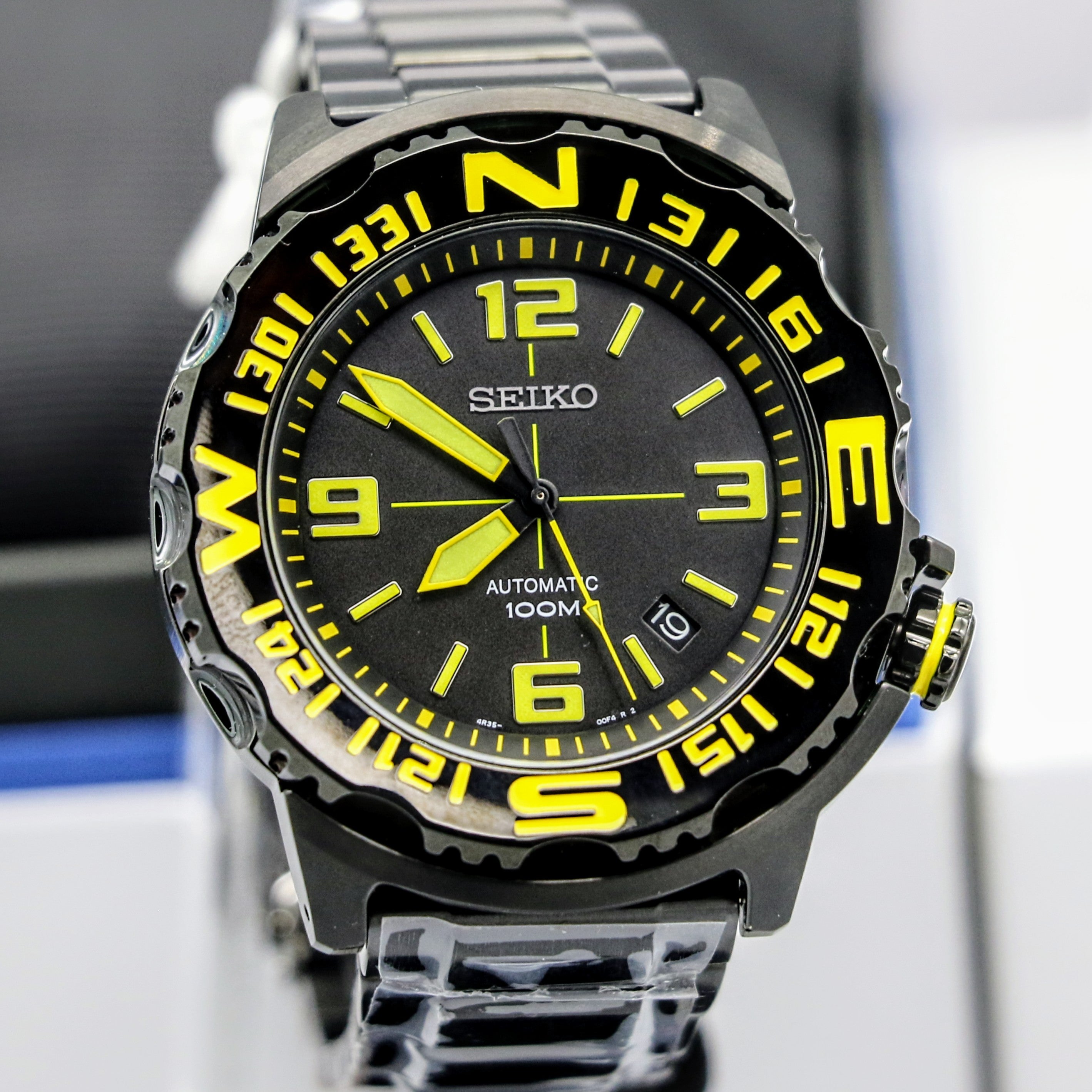 BRAND-NEW! SEIKO Superior Automatic Wristwatch Ref. SRP449K1 Compass B –  SECOND HAND HOROLOGY
