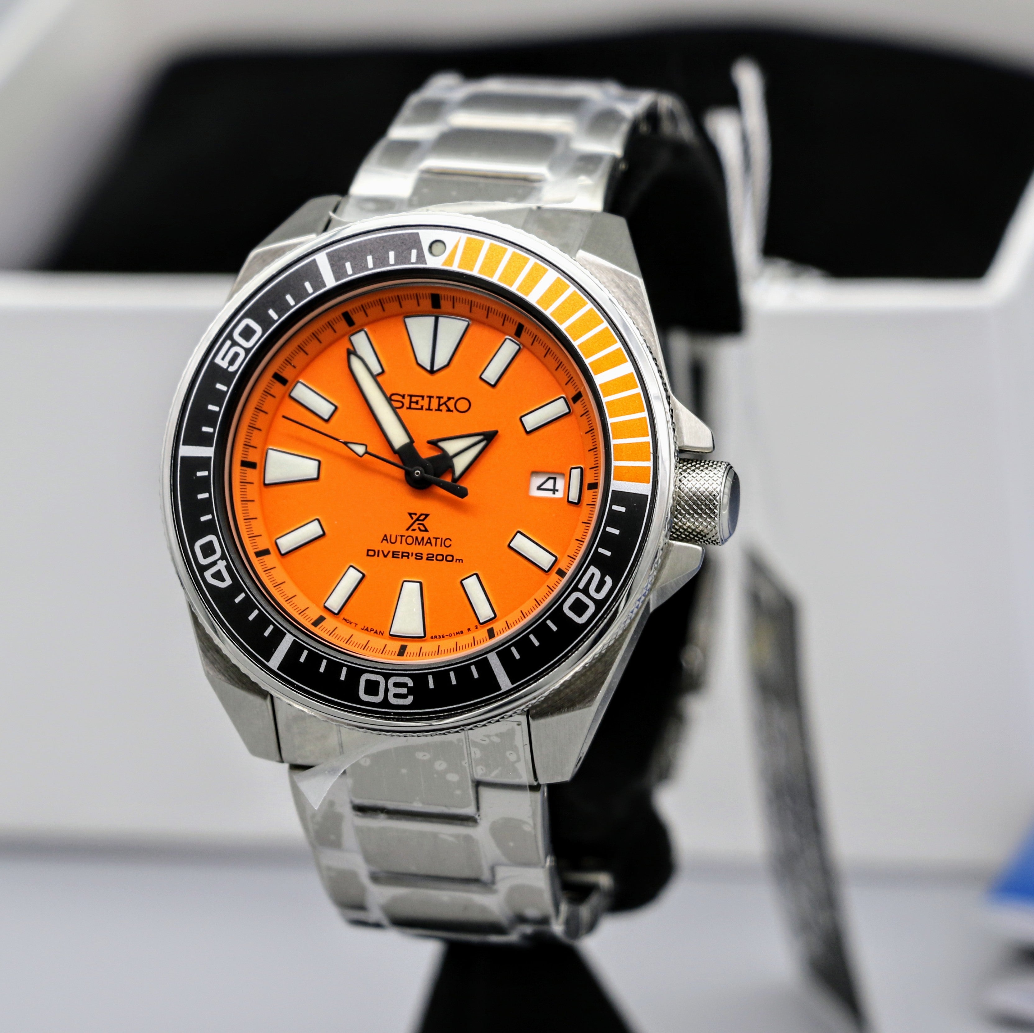 NEW W/ BOX & PAPERS SEIKO Prospex Automatic Diver's Wristwatch DISCONT –  SECOND HAND HOROLOGY