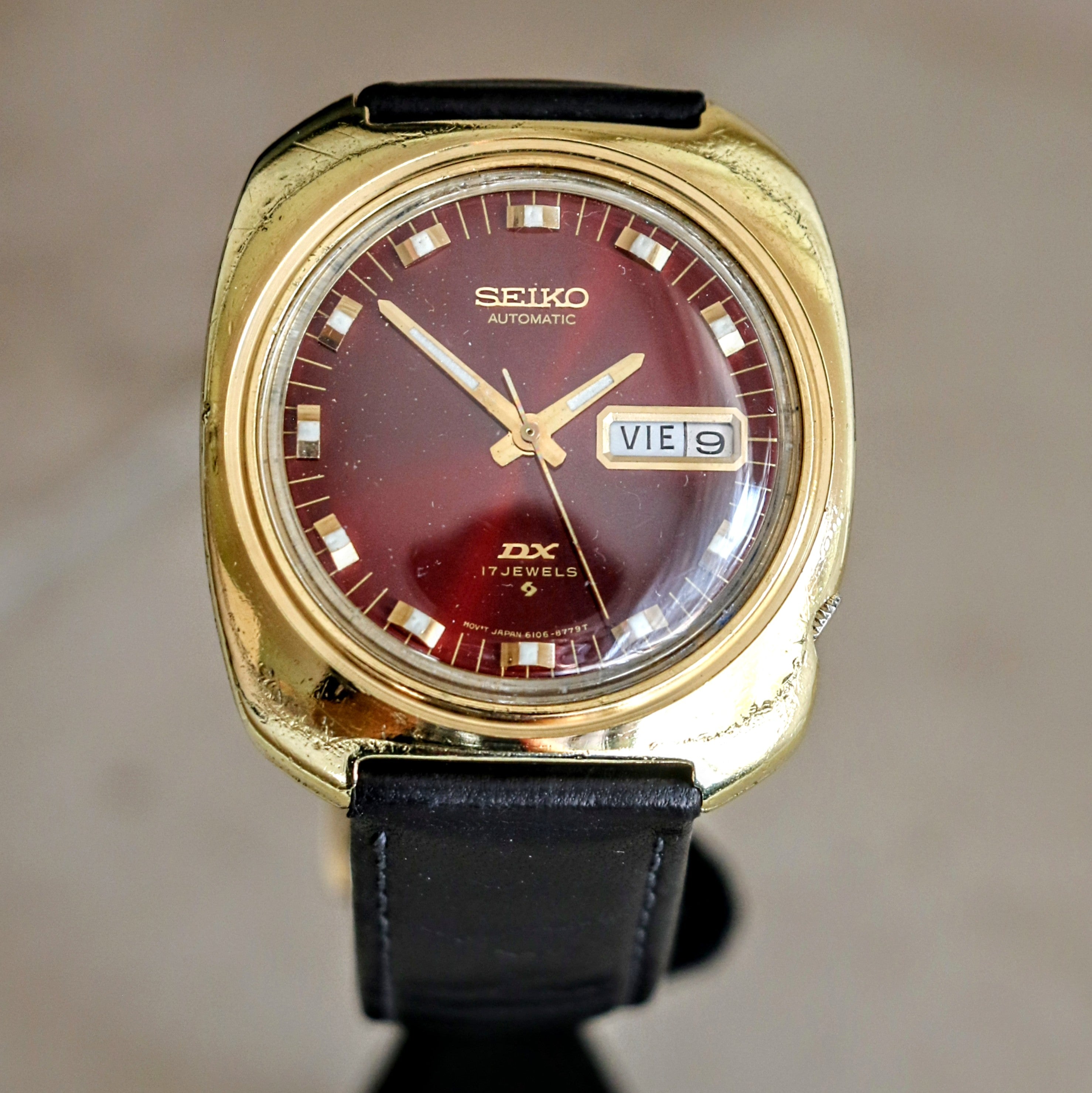 971 SEIKO DX Automatic Watch Day/Date Indicator Cal. 6106C 17Jewels Wr –  SECOND HAND HOROLOGY