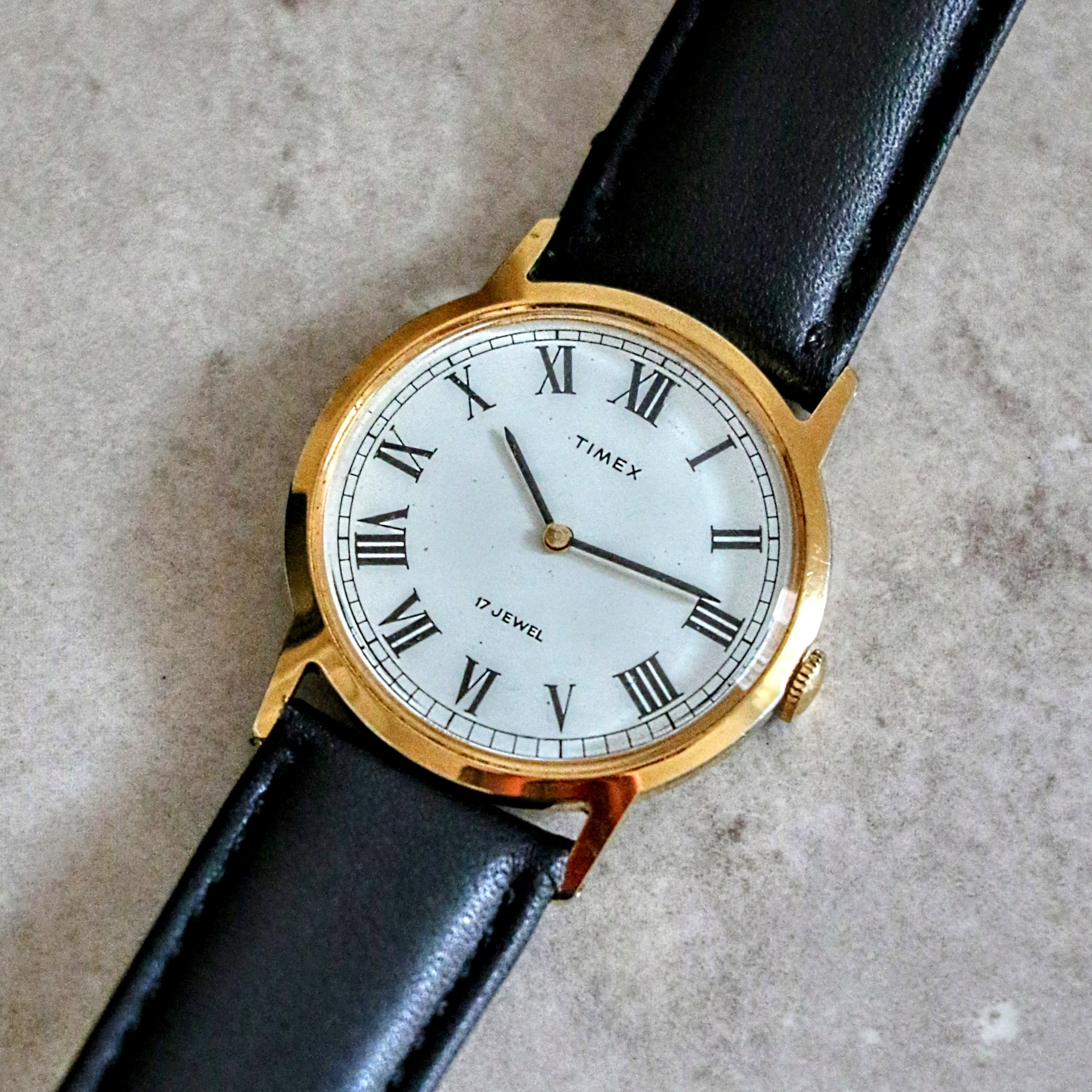 1979 TIMEX Watch Roman Numerals 17 Jewels Manual Wind 33mm Wristwatch –  SECOND HAND HOROLOGY