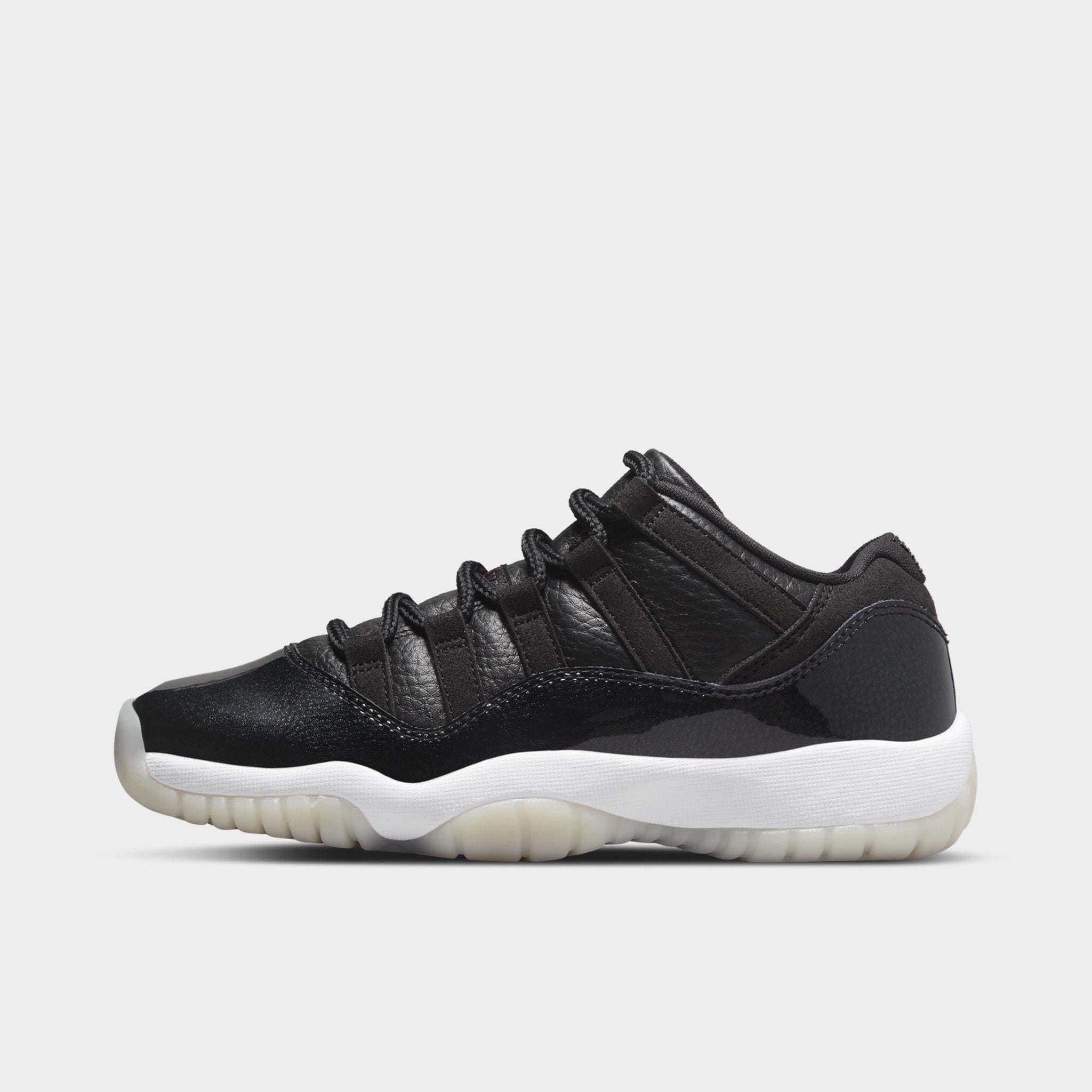 black 11 jordans low