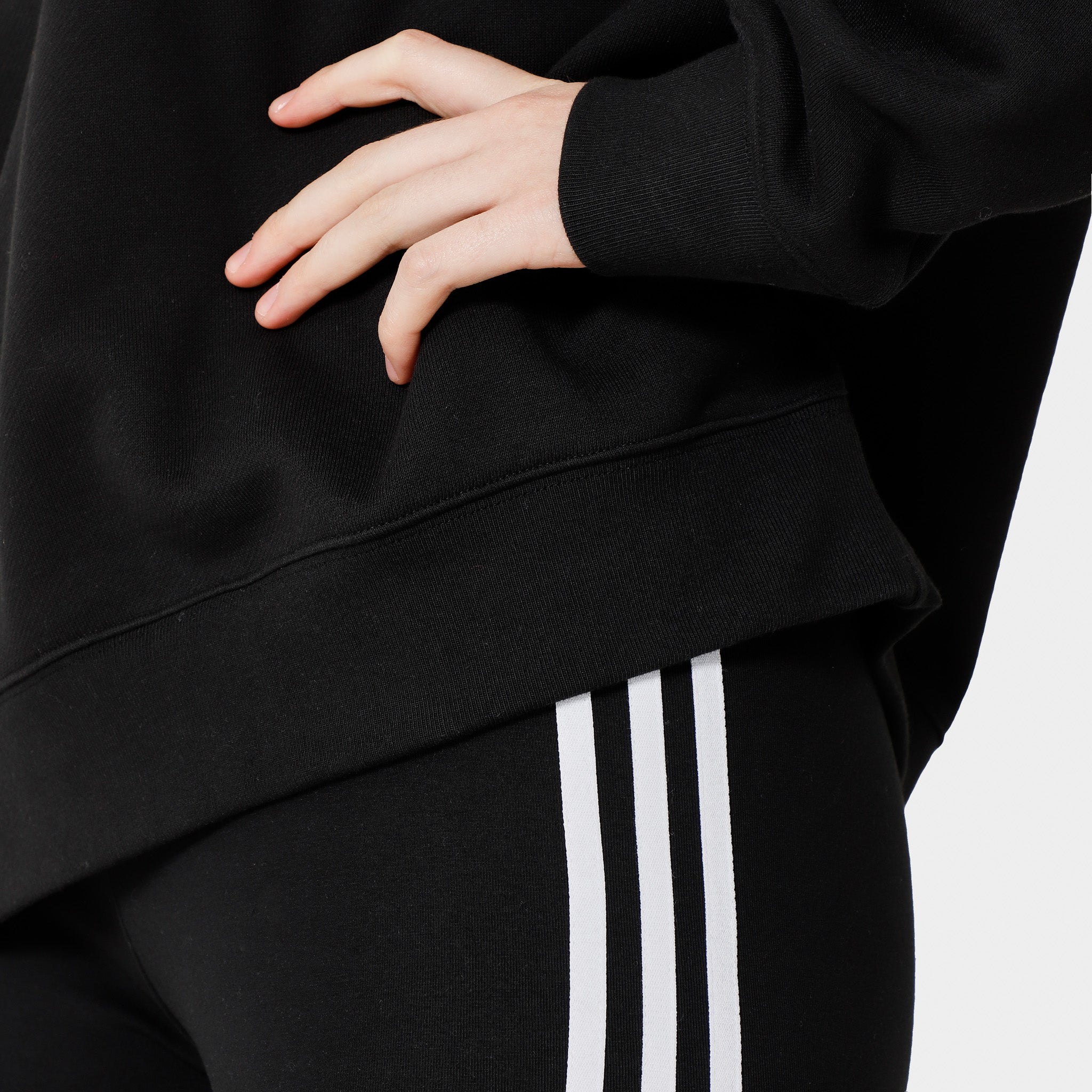 adidas Originals Women's Adicolor Classics 3-Stripes Leggings / Black