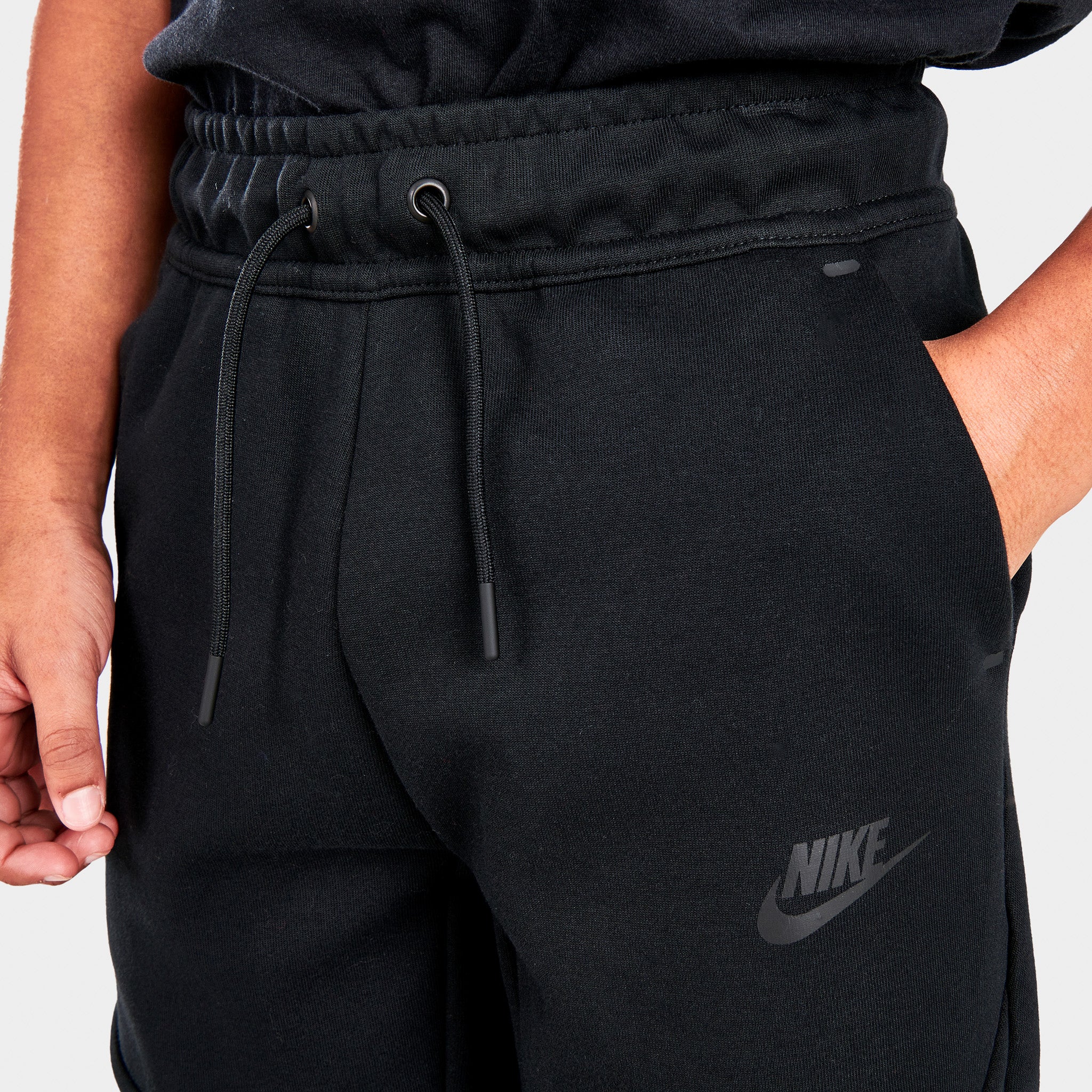 Nike Sportswear Junior Boys’ Tech Fleece Joggers Black /