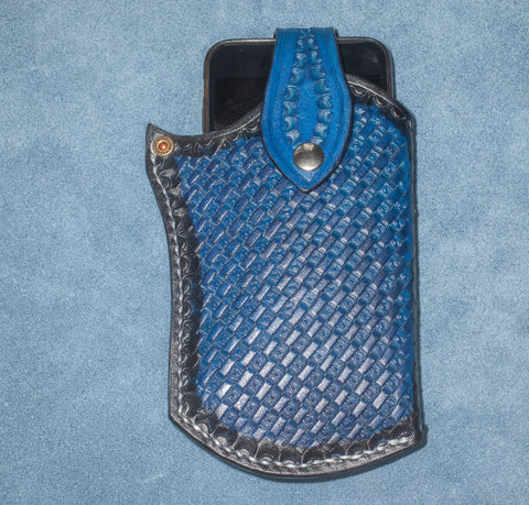 Andrew Richards use of Shotgun Shell Rivet in Knife Sheath