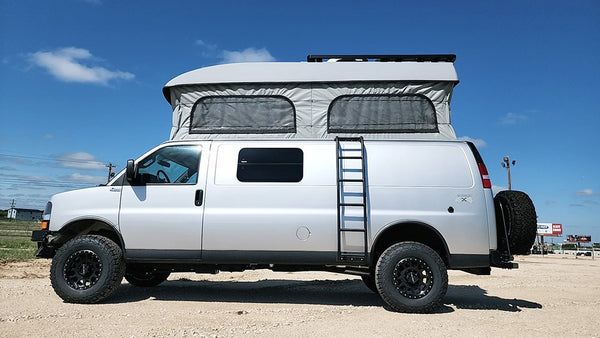 4x4 campervan