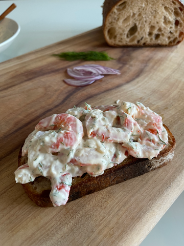 shrimps in toasts