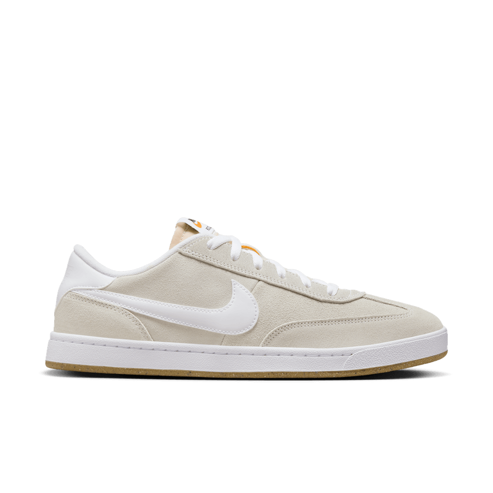 Nike SB FC Classic Summit Whit