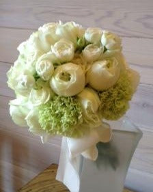 (WBQ01) Wedding Bouquet White and Green