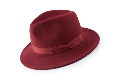 flat brim fedora