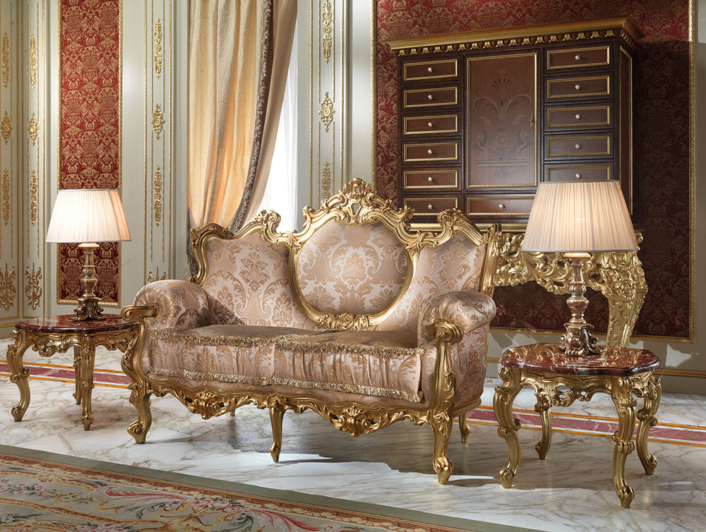 The Essence of Italian Sofas: Timeless Elegance and Supreme Comfort