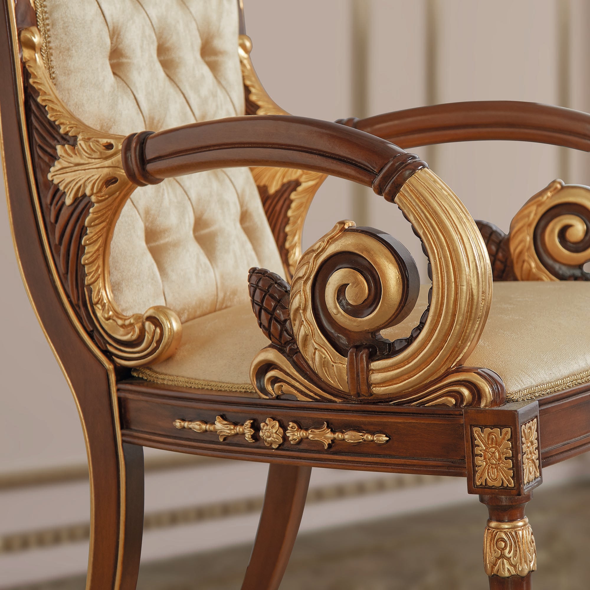 The Art of Italian Furniture: Combining Luxury and Solid Wood