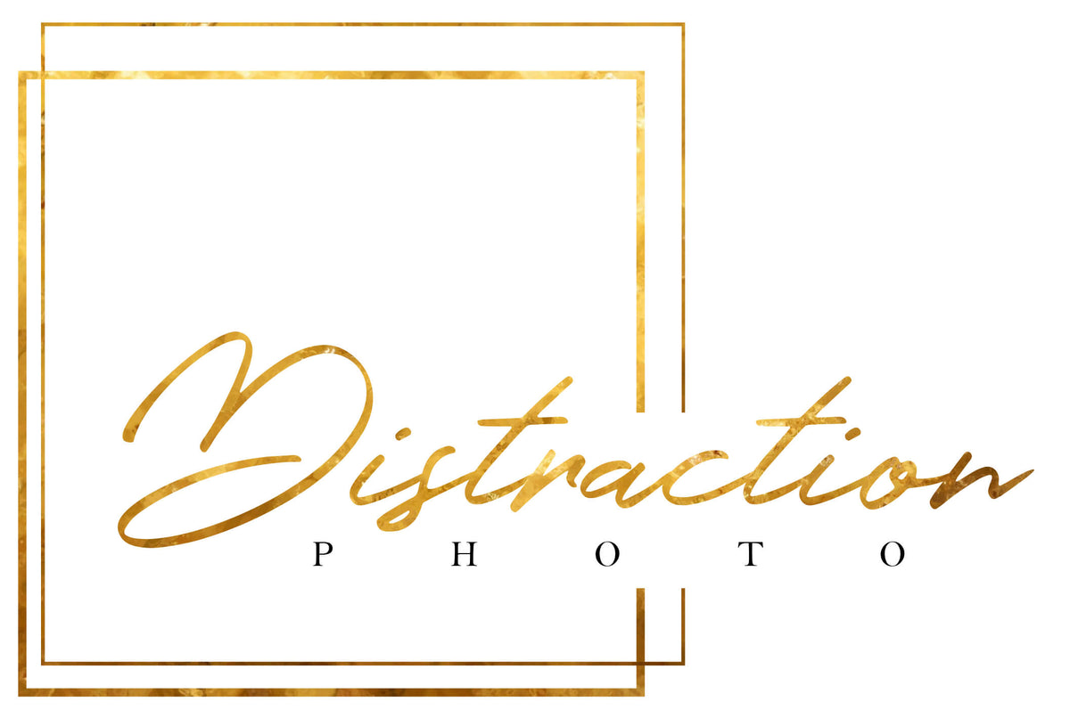 Distraction Photo