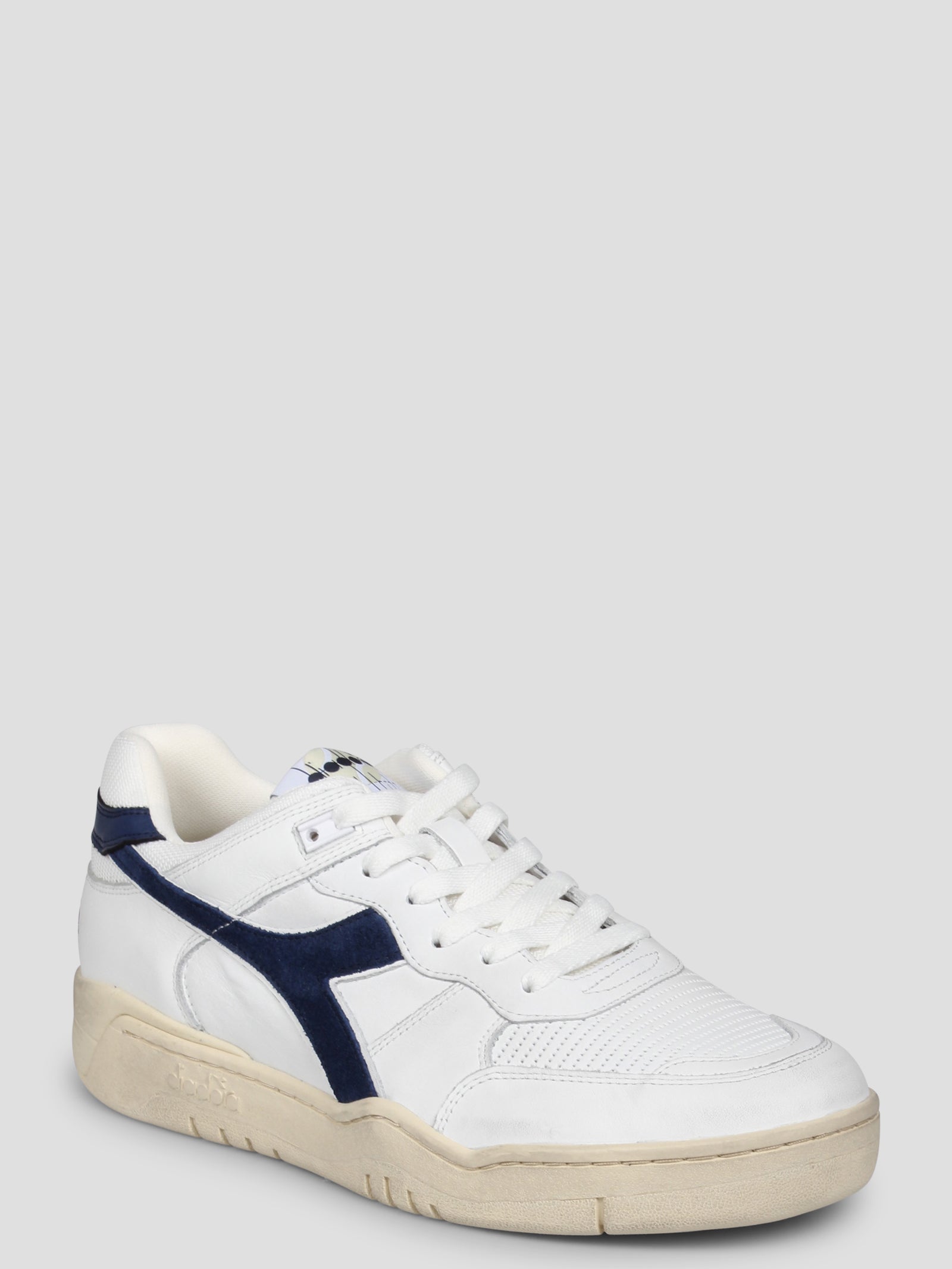 Shop Diadora B. 560 Used Sneakers