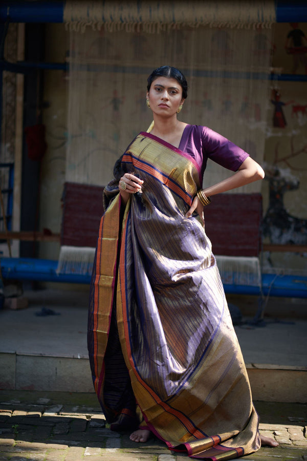 This elegant Kanjivaram saree is crafted from the finest lichi silk fo –  Look Ethnic