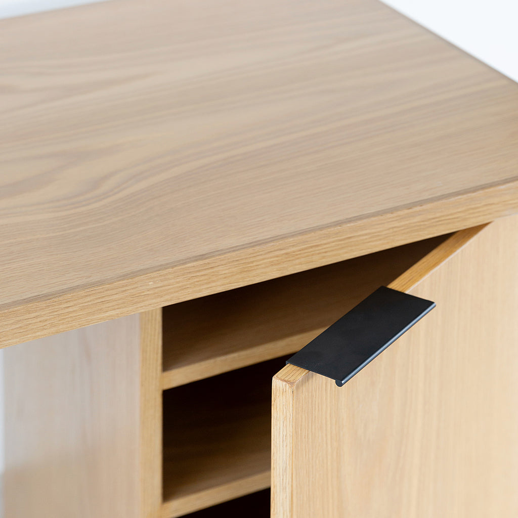 oak veneer desk