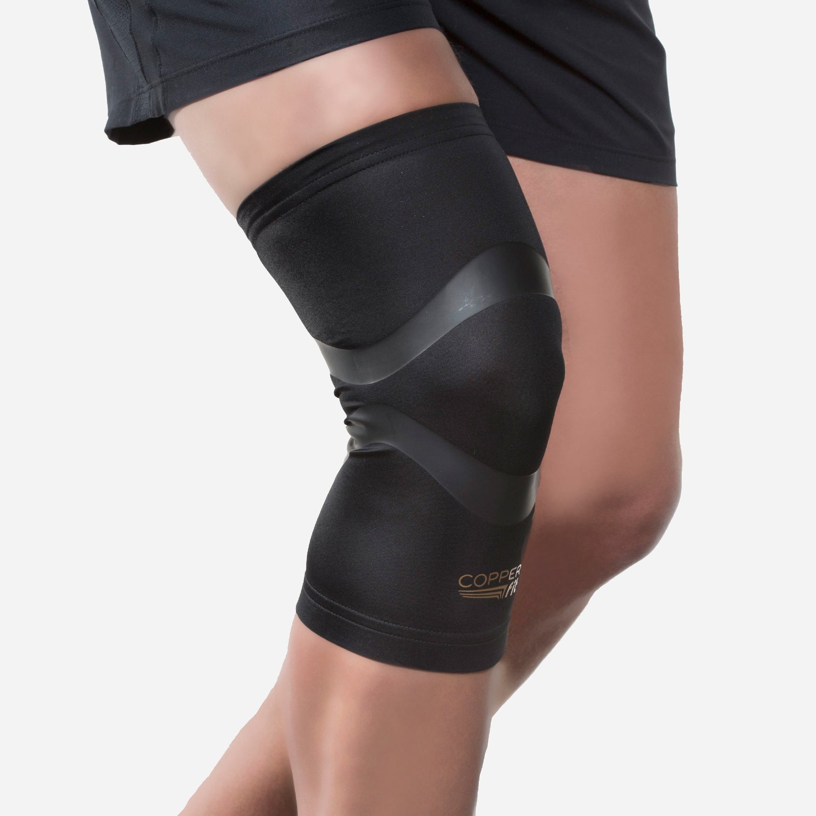 Tommie Copper Performance Compression Knee Sleeve l Knee Brace for Joint  Support l Men and Women, Black - Small : : Health & Personal Care