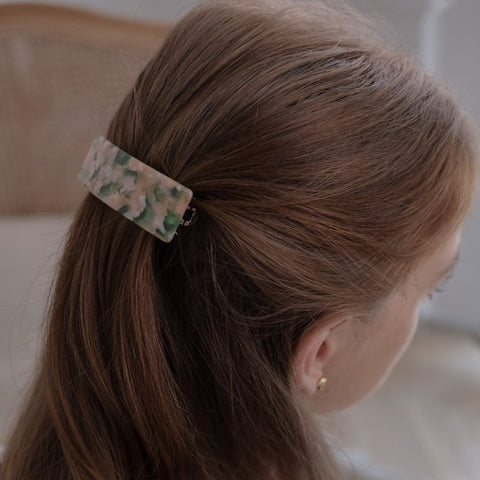 Hair Clips for Business Style