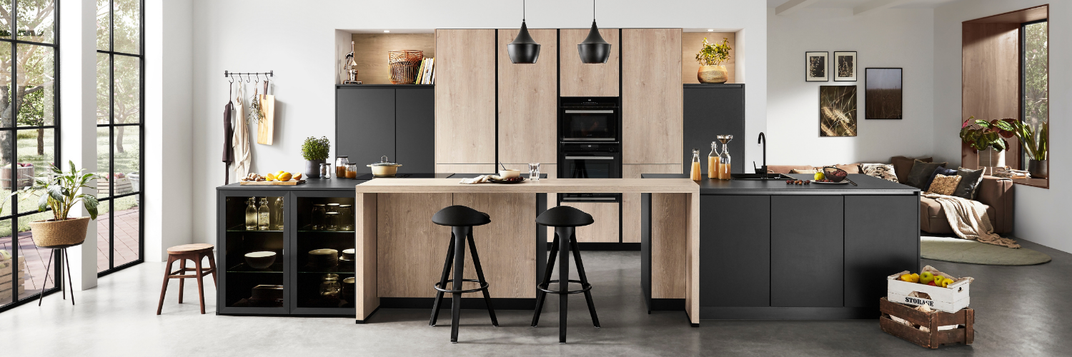 Zwarte Keuken met | Levigo Keukens