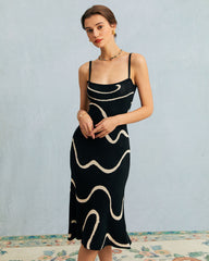 the-black-wave-mermaid-hem-knit-midi-dress