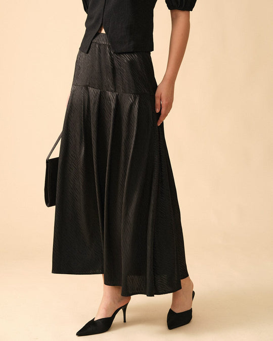 The Solid High Waisted Zip Skirt in Black