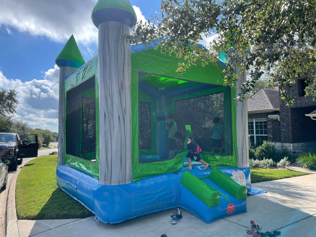 Is It Worth Paying For Bounce House With A Slide? thumbnail
