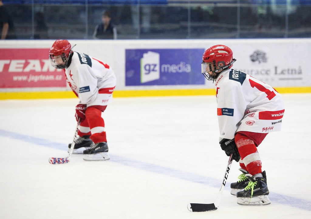 young hockey players on the ice