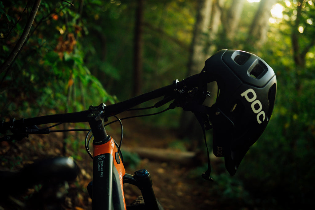 11 accesorios para bicicletas de montaña imprescindibles si quieres pasar  de novato a experto ciclista