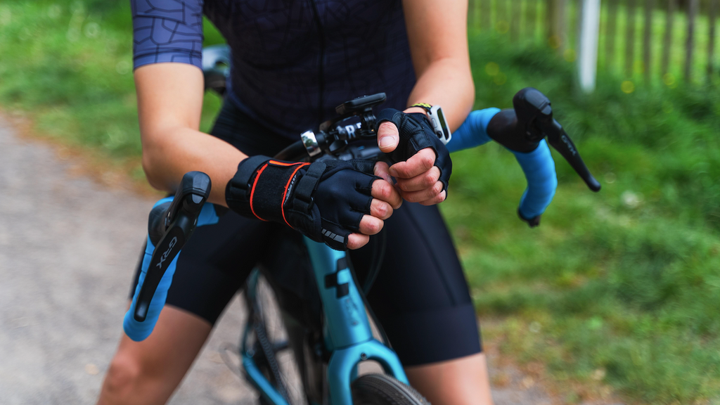 Las diferencias entre una bicicleta de carretera y una de gravel: el manillar