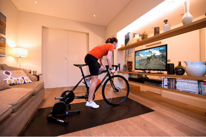 Por qué optar por una bicicleta de ciclo indoor frente a un