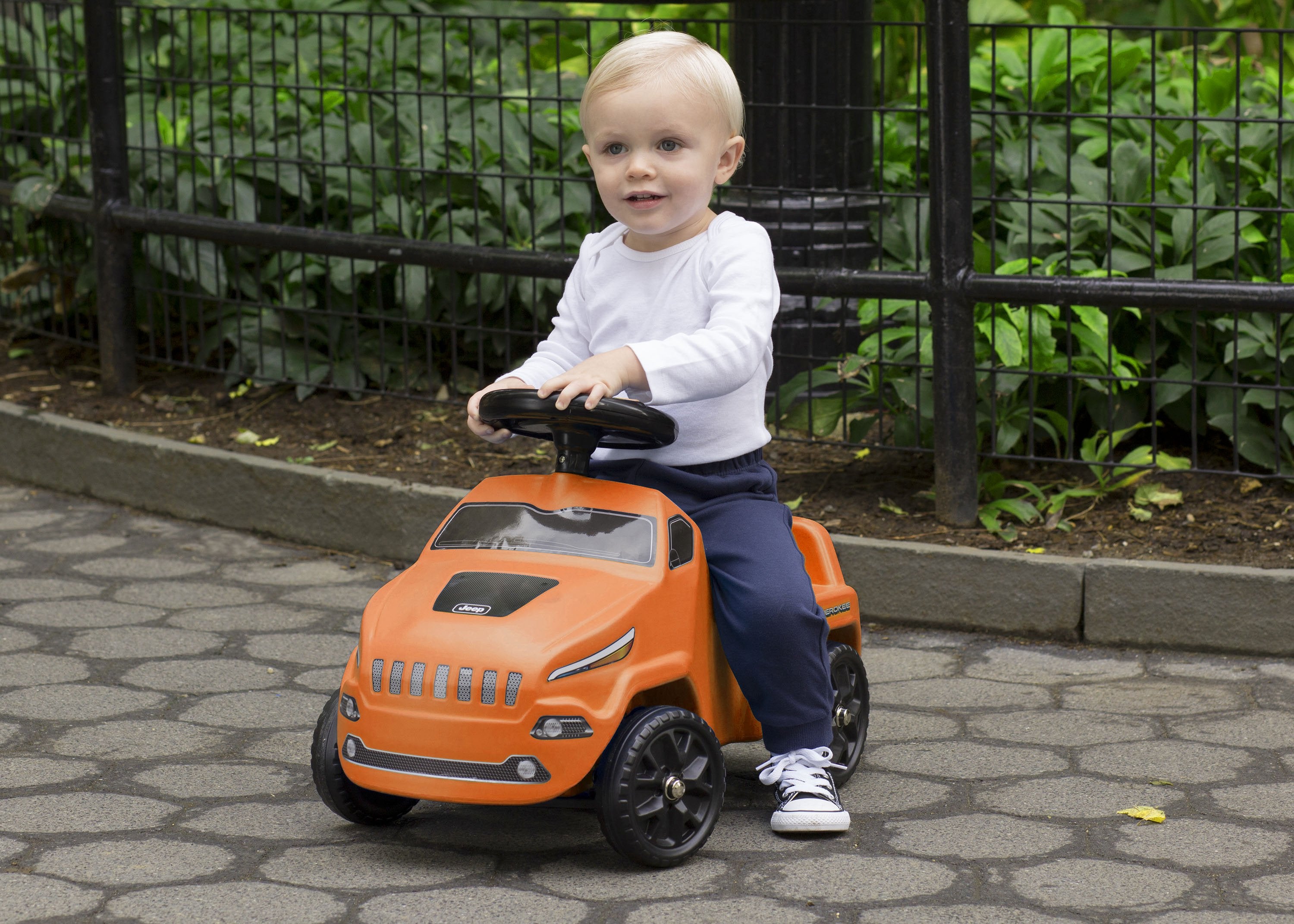 baby ride on jeep