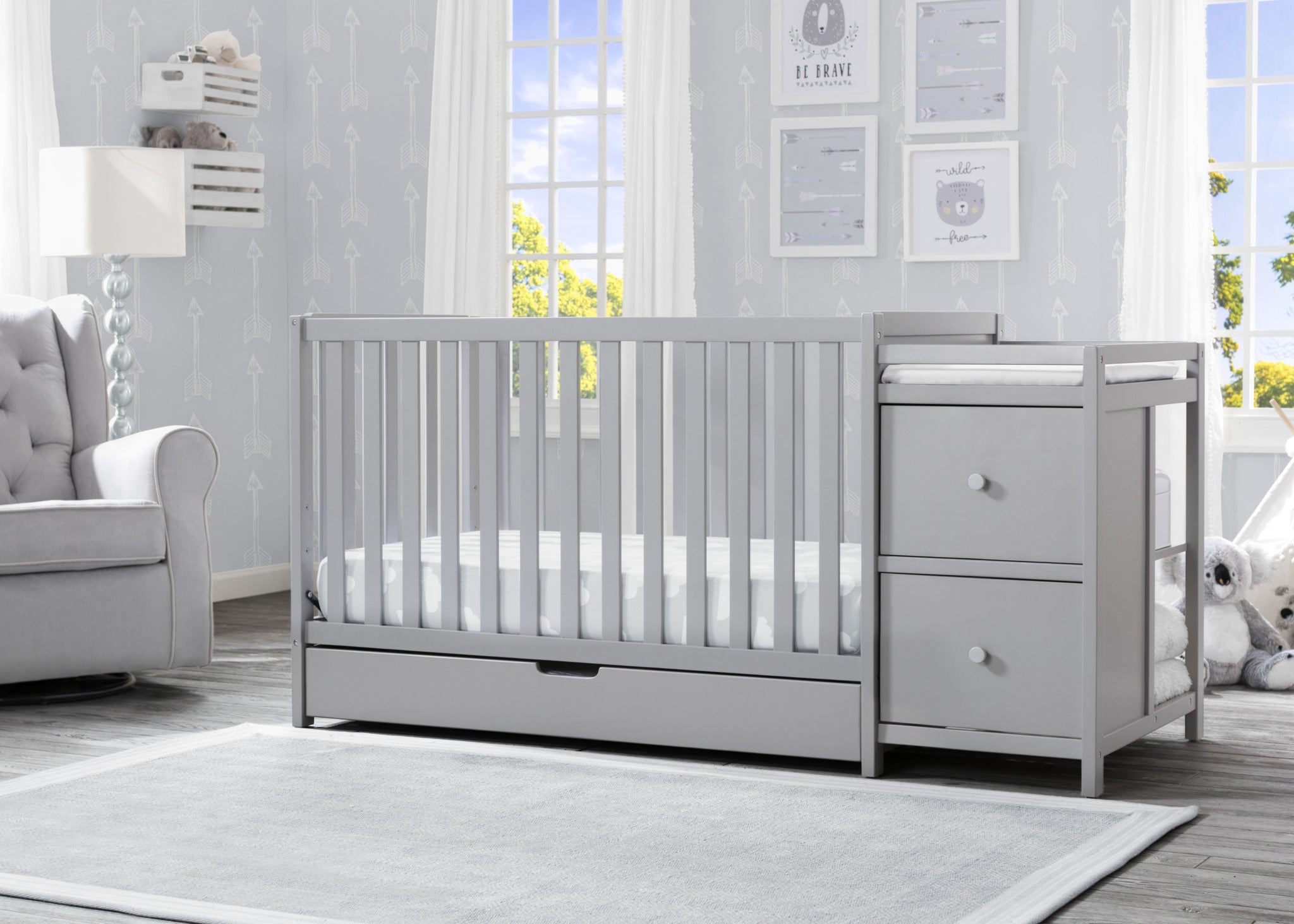 delta crib with changing table