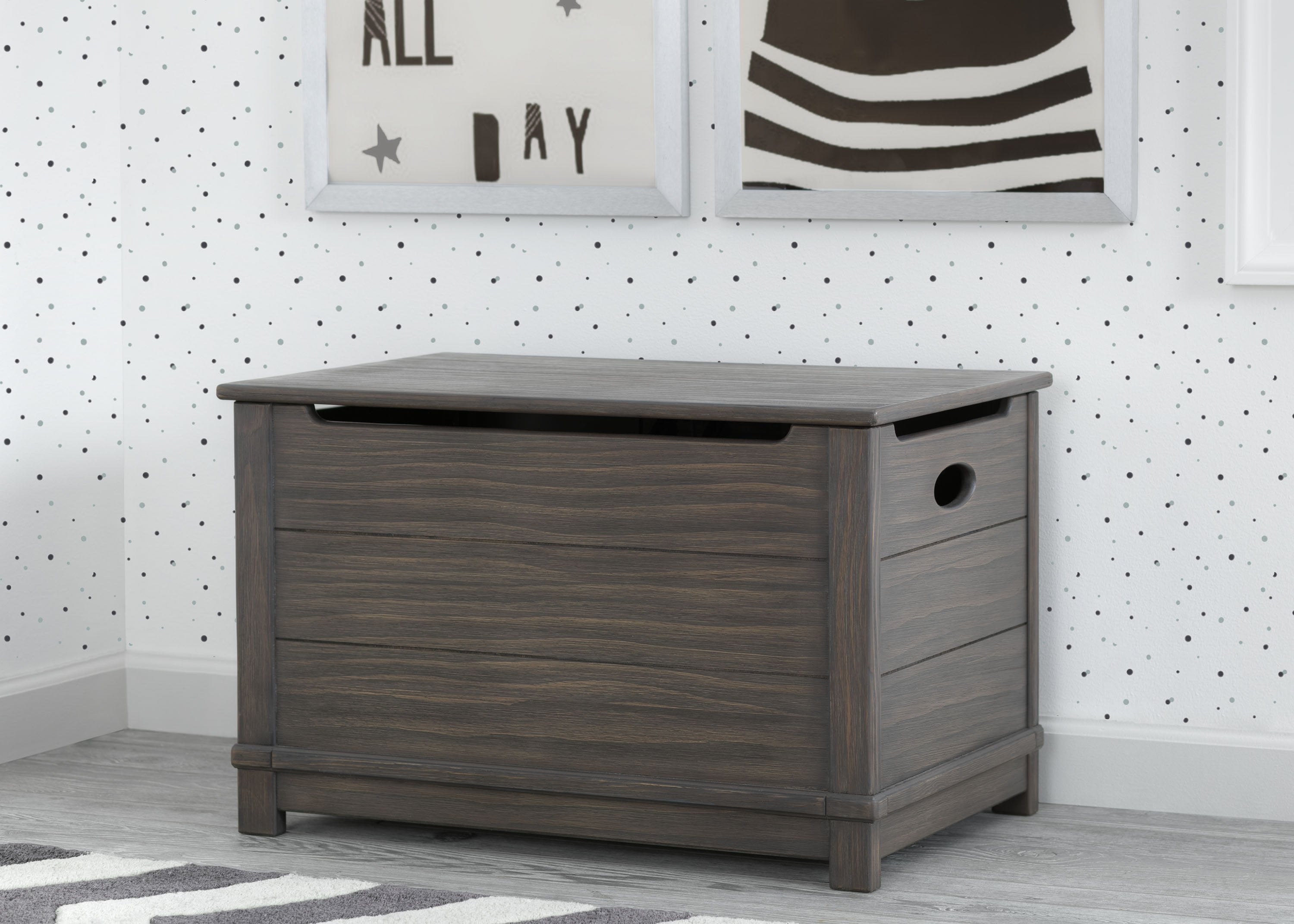 toy box grey