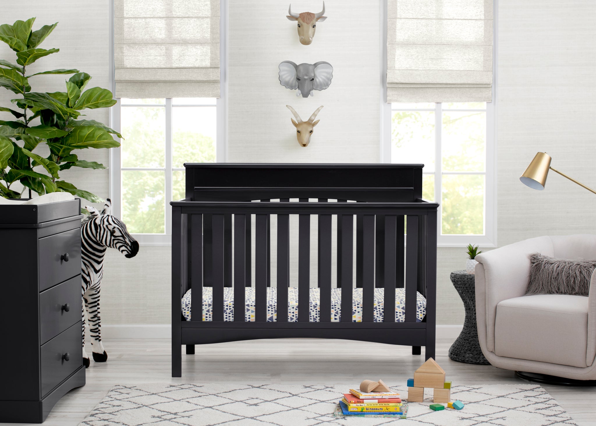 atlas 2 piece nursery furniture set