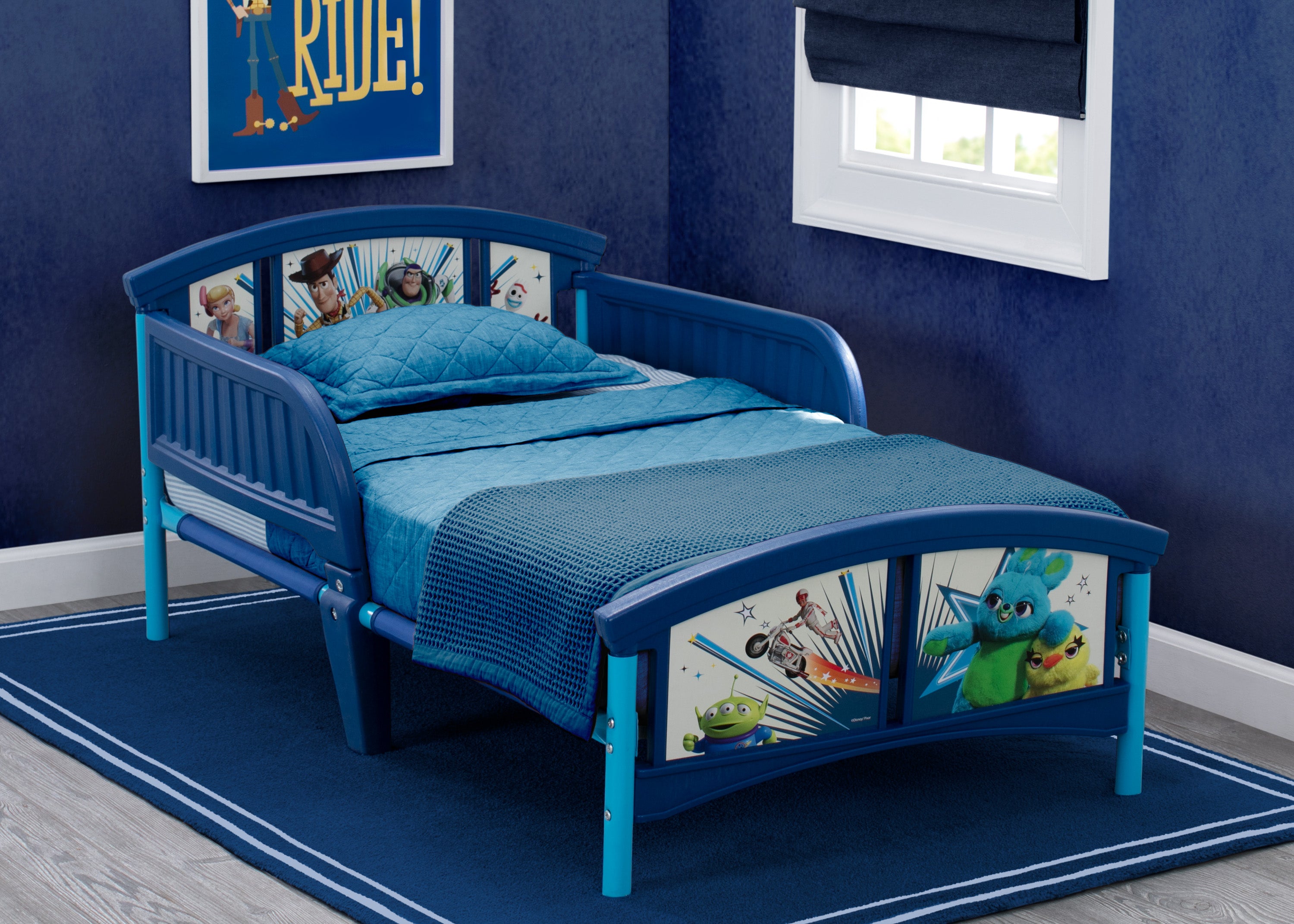 toy story bedroom furniture