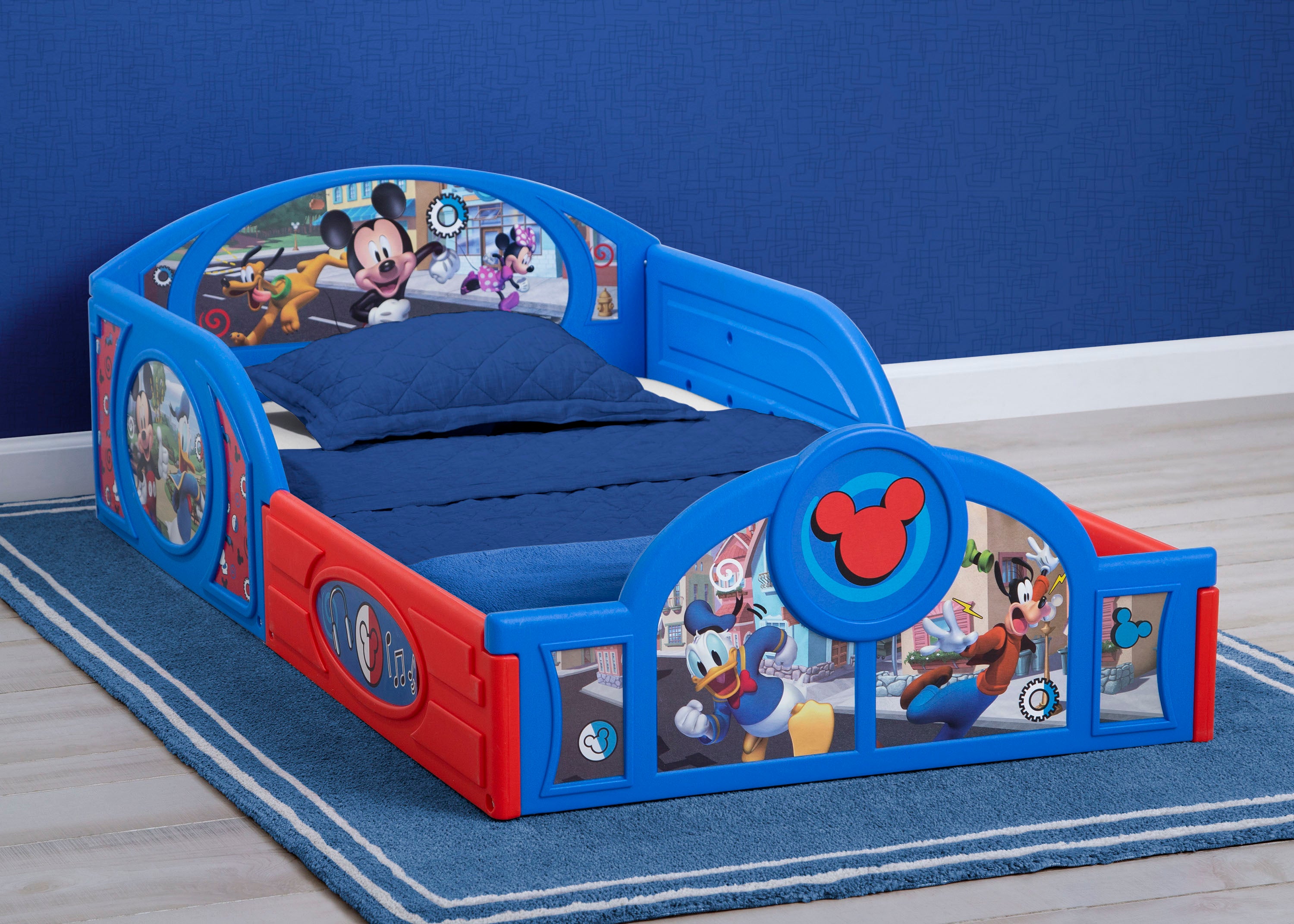 mickey mouse toddler bed mattress size