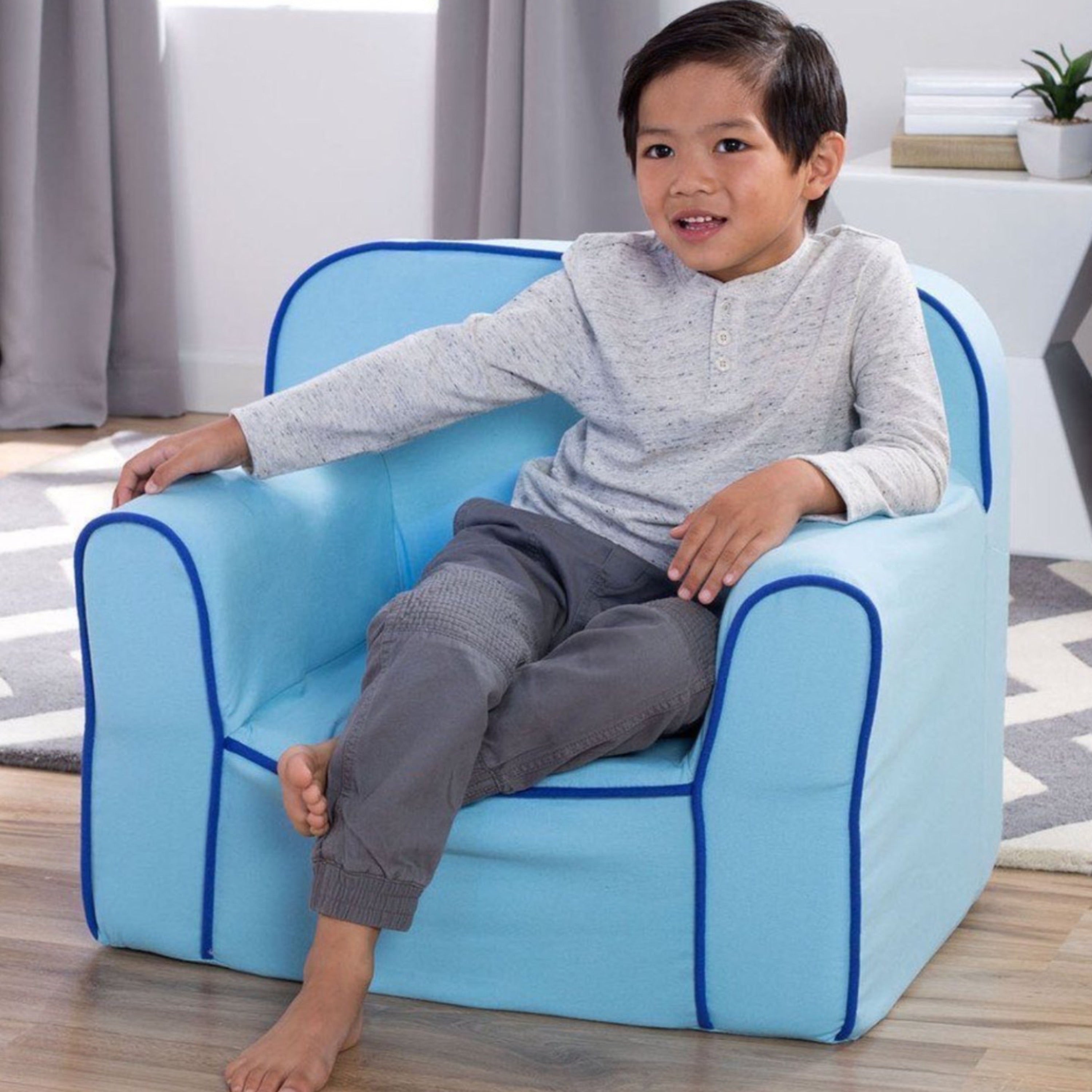 delta children foam snuggle chair