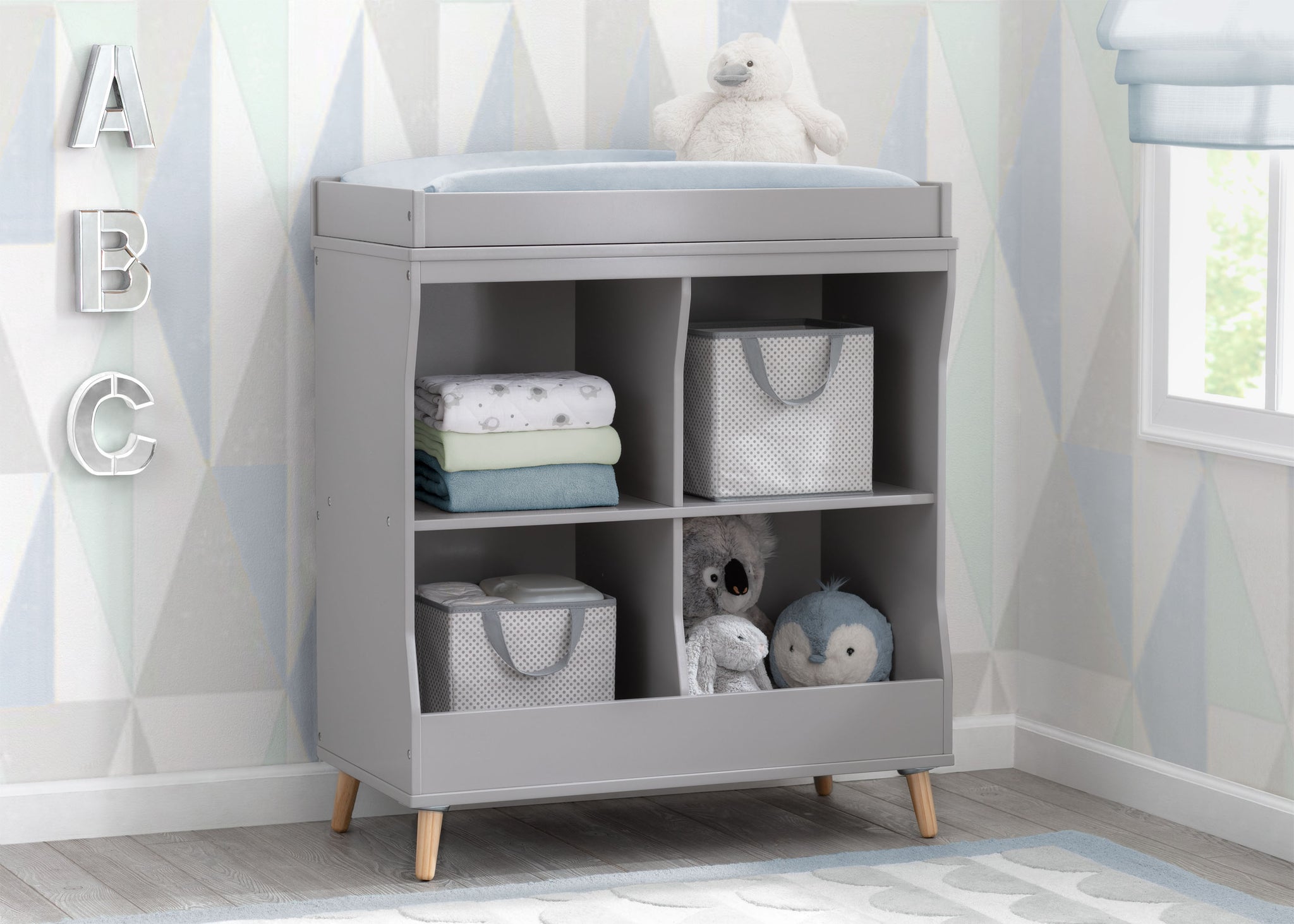 convert changing table to bookcase