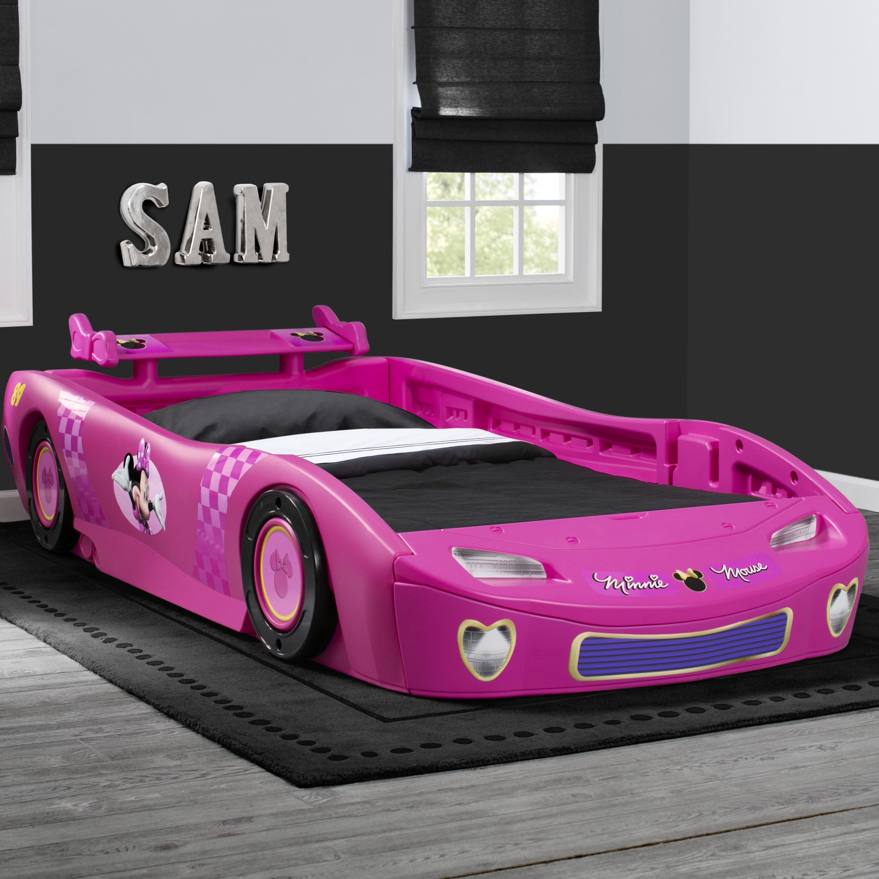 pink race car bed