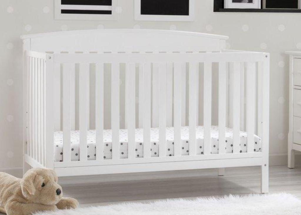 Finley 4-in-1 Convertible Baby Crib 