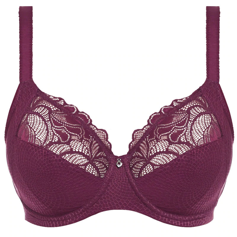 Collection Douceur, SS 2023 - Molded light padded cup bra