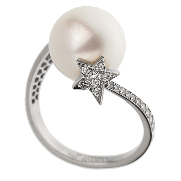 Louis Vuitton Gold And Cultured Pearl Charm Monogram Cocktail Ring