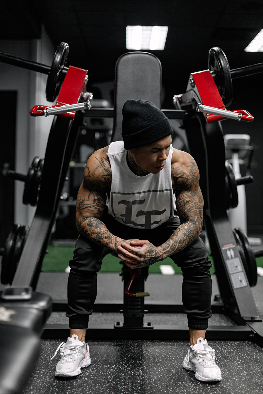 Performance - Live Fit. Apparel